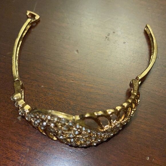 Formal Bracelet and ring gold tone crystal set - Picture 4 of 12